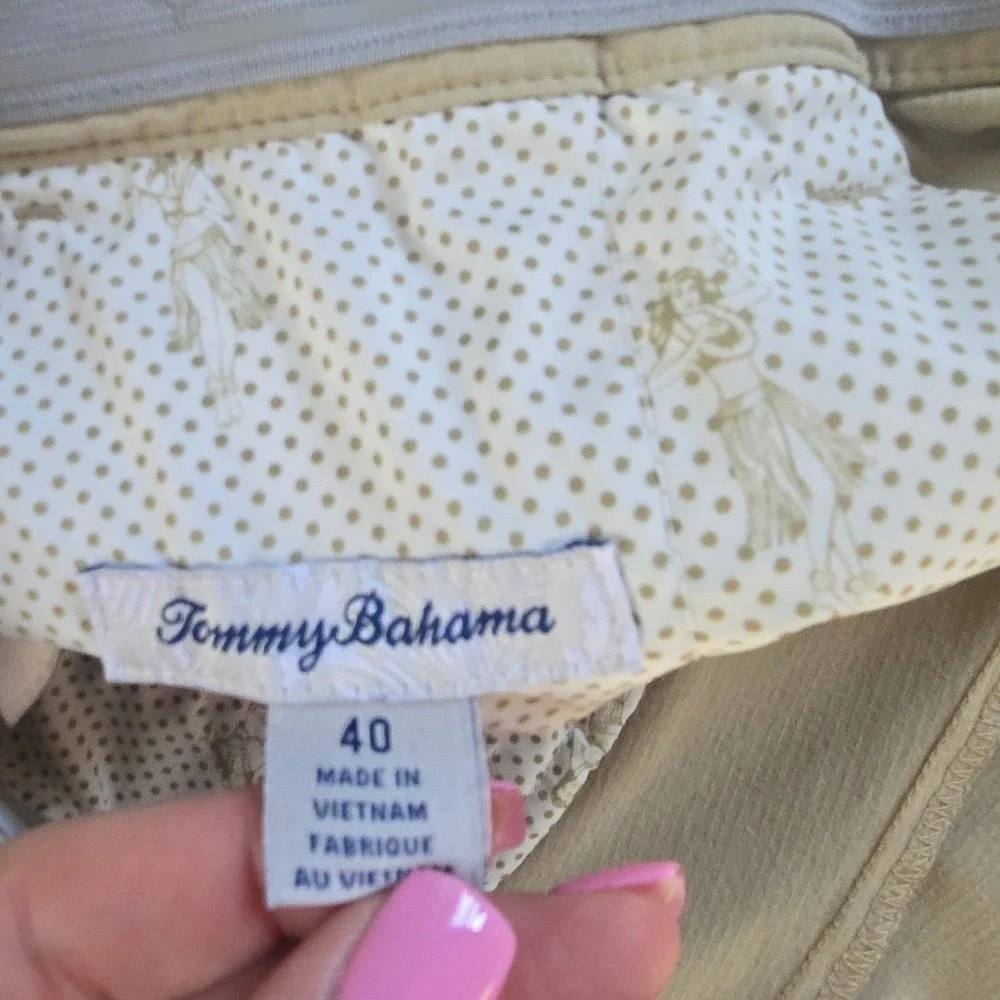 Tommy Bahama Boracay Performance Shorts‎ Mens 40 Khaki Tan Stretch Golf Casual